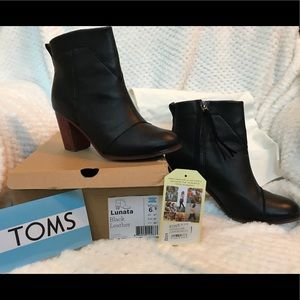 TOMS boots booties heels Lunata black leather❣️